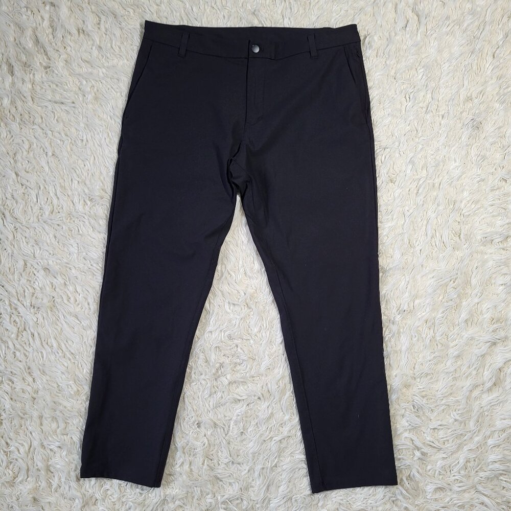 Lululemon Men’s Pants Obsidian - CA 35801 RN 106259 - Size 36